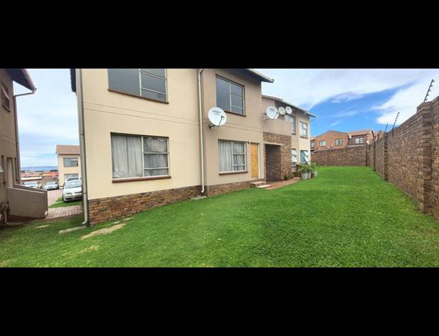 2 BEDROOM TOWNHOUSE FOR SALE IN NATURENA